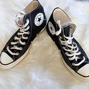 Converse Classic Black and White High-Tops 38